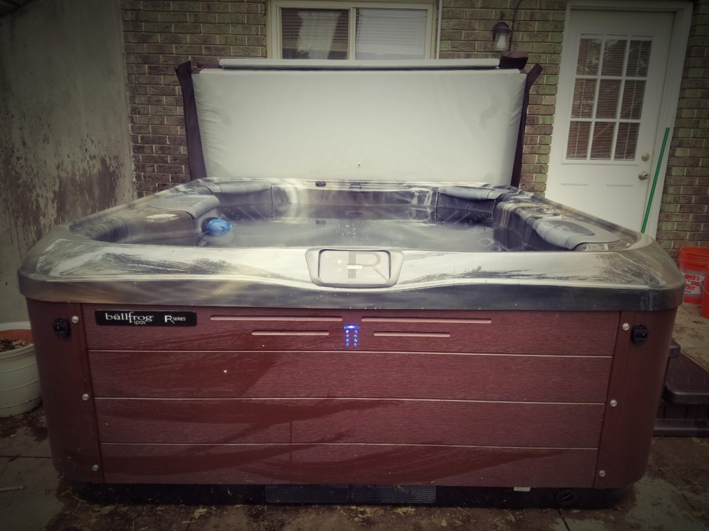 Bullfrog R6L Hot Tub - Like New, Less Than 3 Months Old - Hot Tub Insider