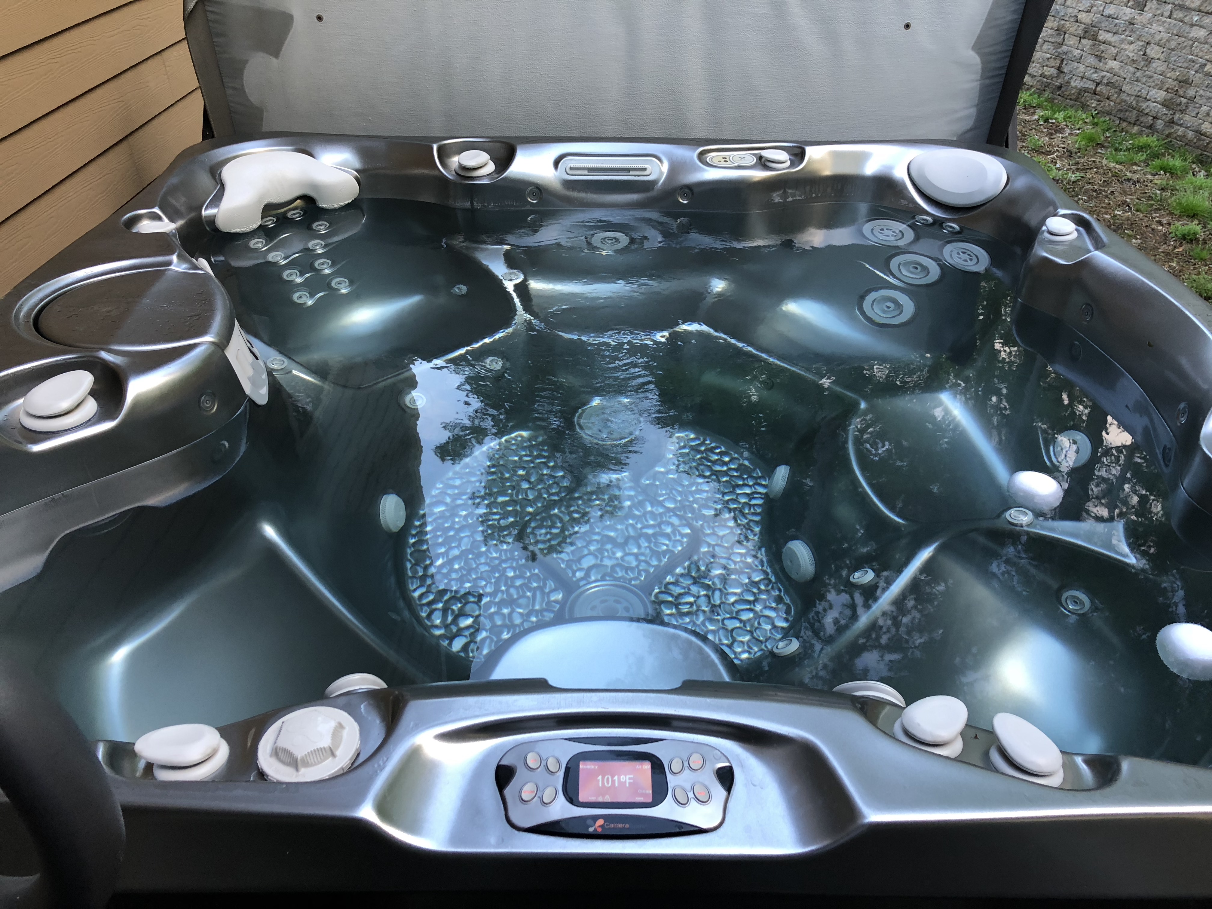 2016 Caldera Spas Niagara 7 person Spa Hot Tub Insider