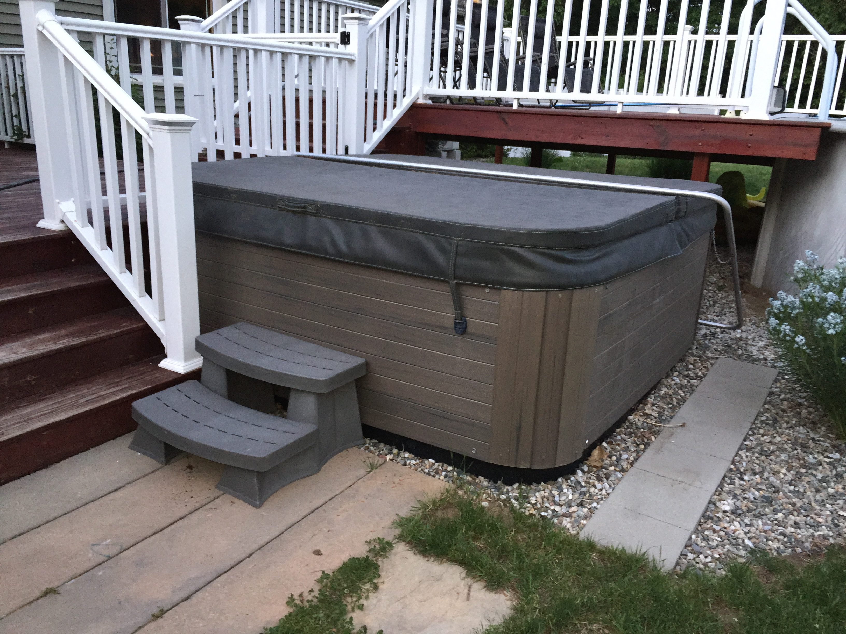 Maxx Spa therapeutic hot tub - Hot Tub Insider