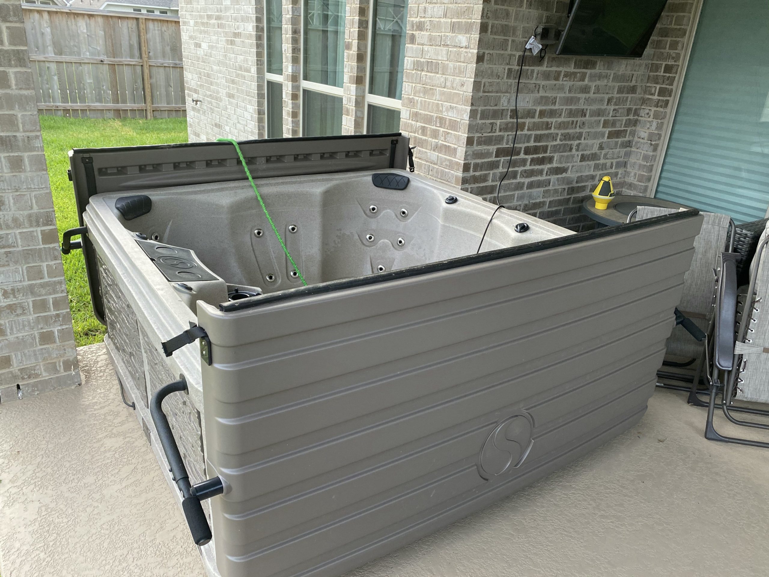 Luxury 28Jet Spa Hot Tub Insider