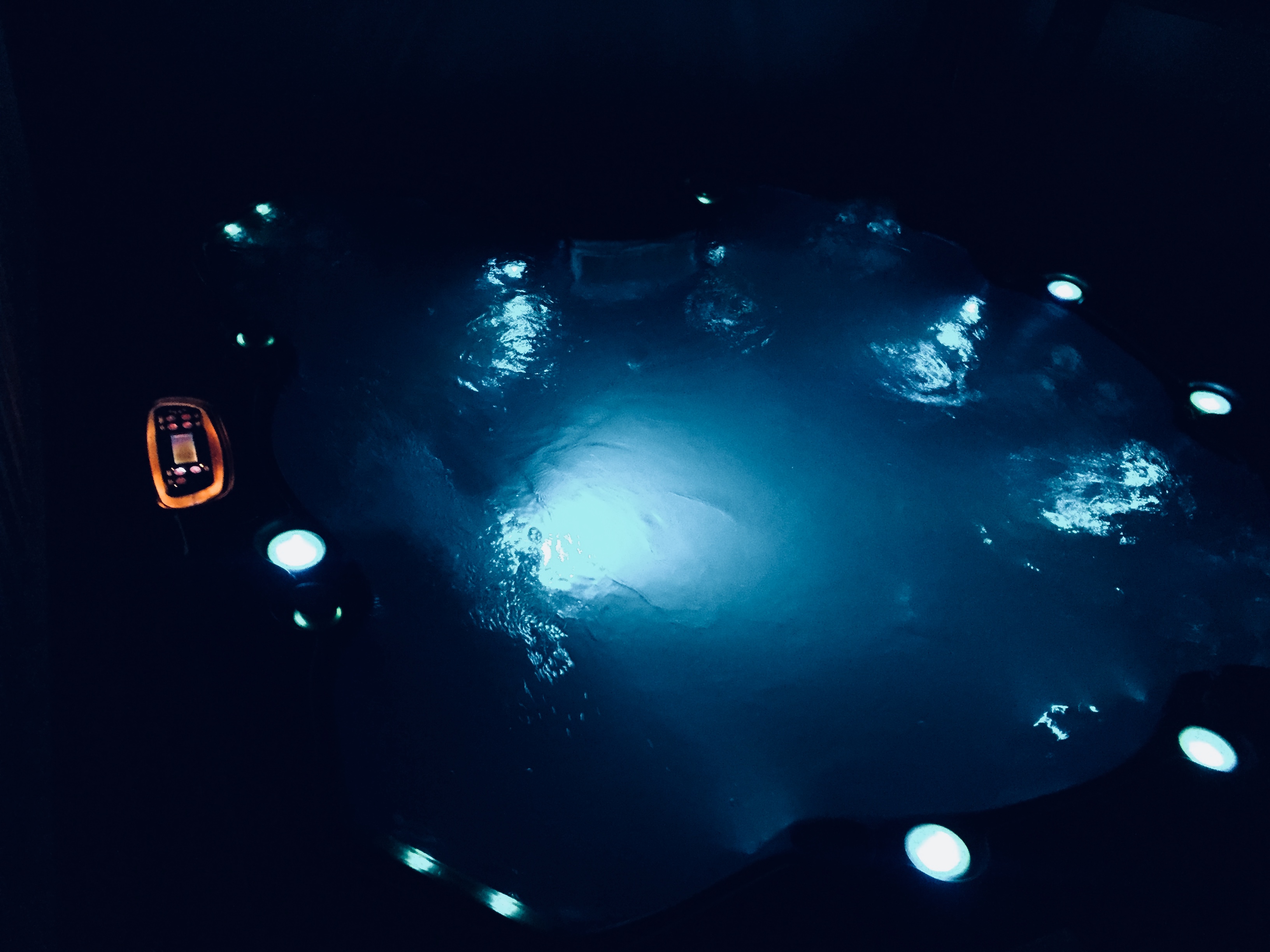 Maxx Spa therapeutic hot tub Hot Tub Insider