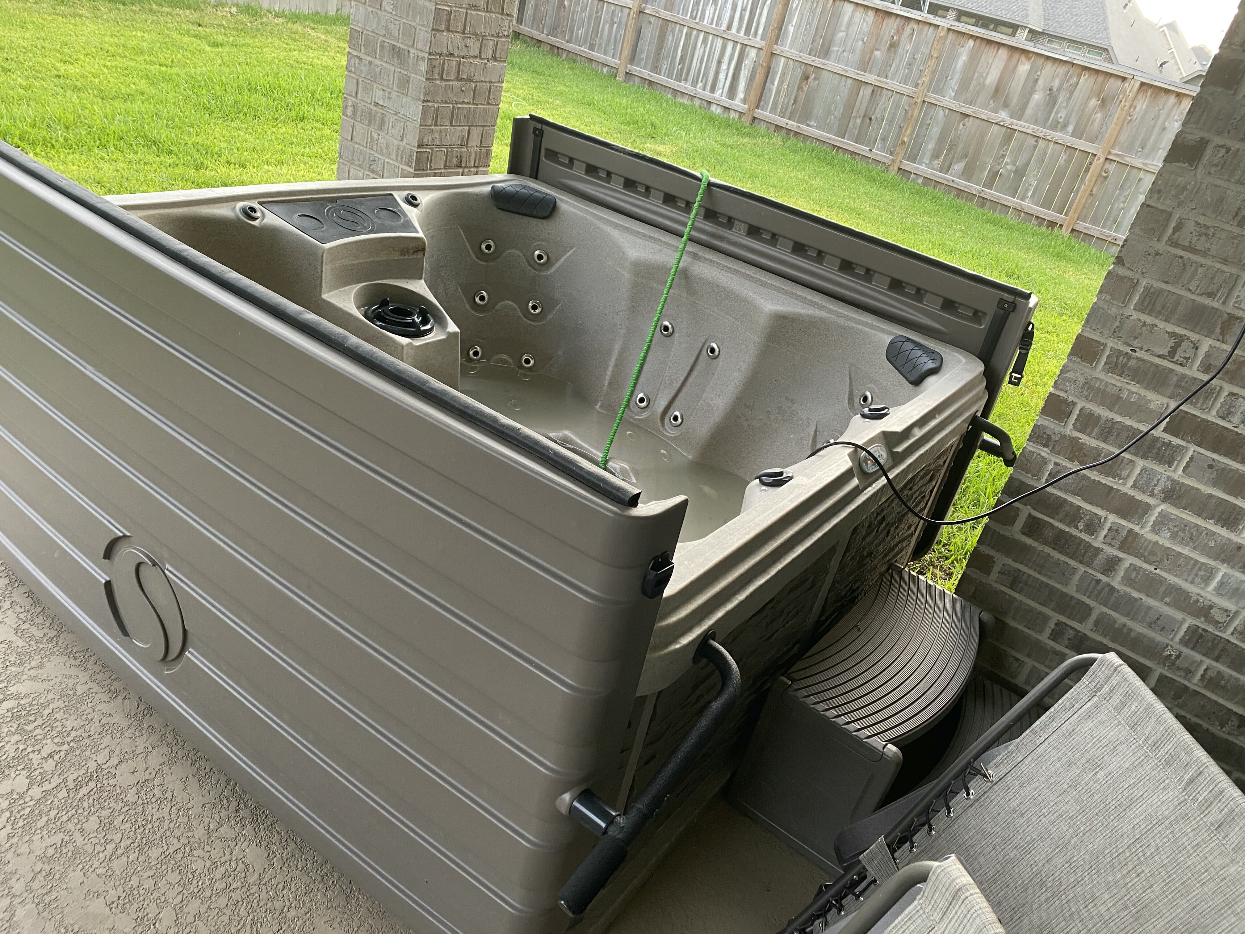 Luxury 28Jet Spa Hot Tub Insider