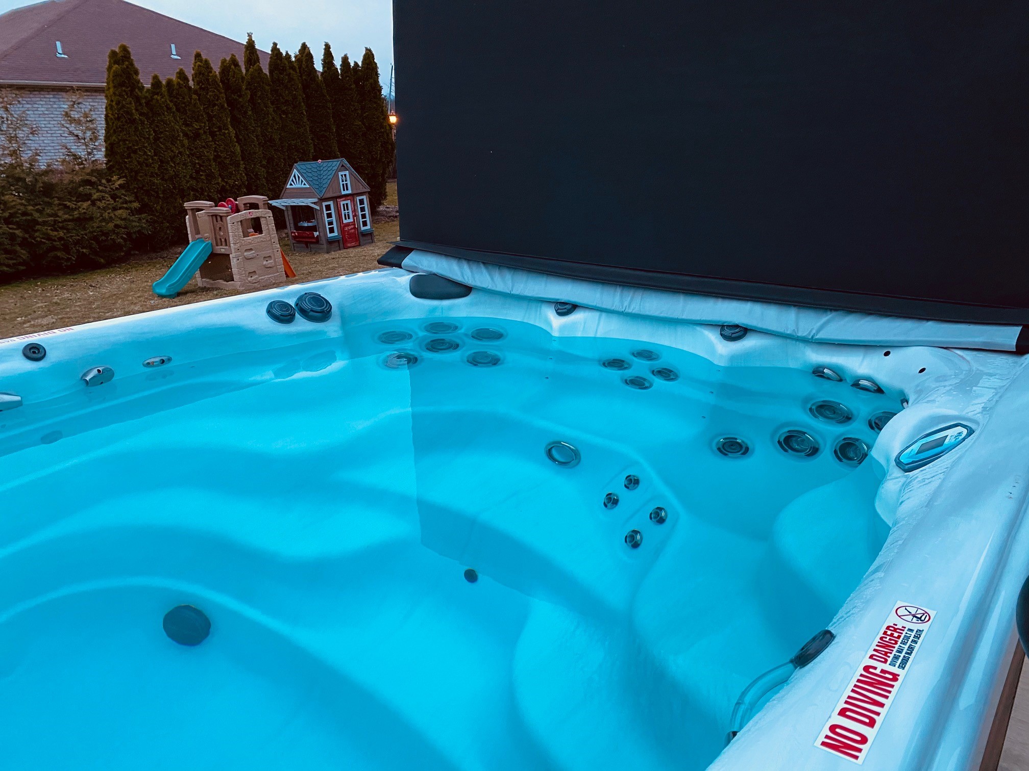 2019 Master Spas H2X Trainer 15D Hot Tub Insider