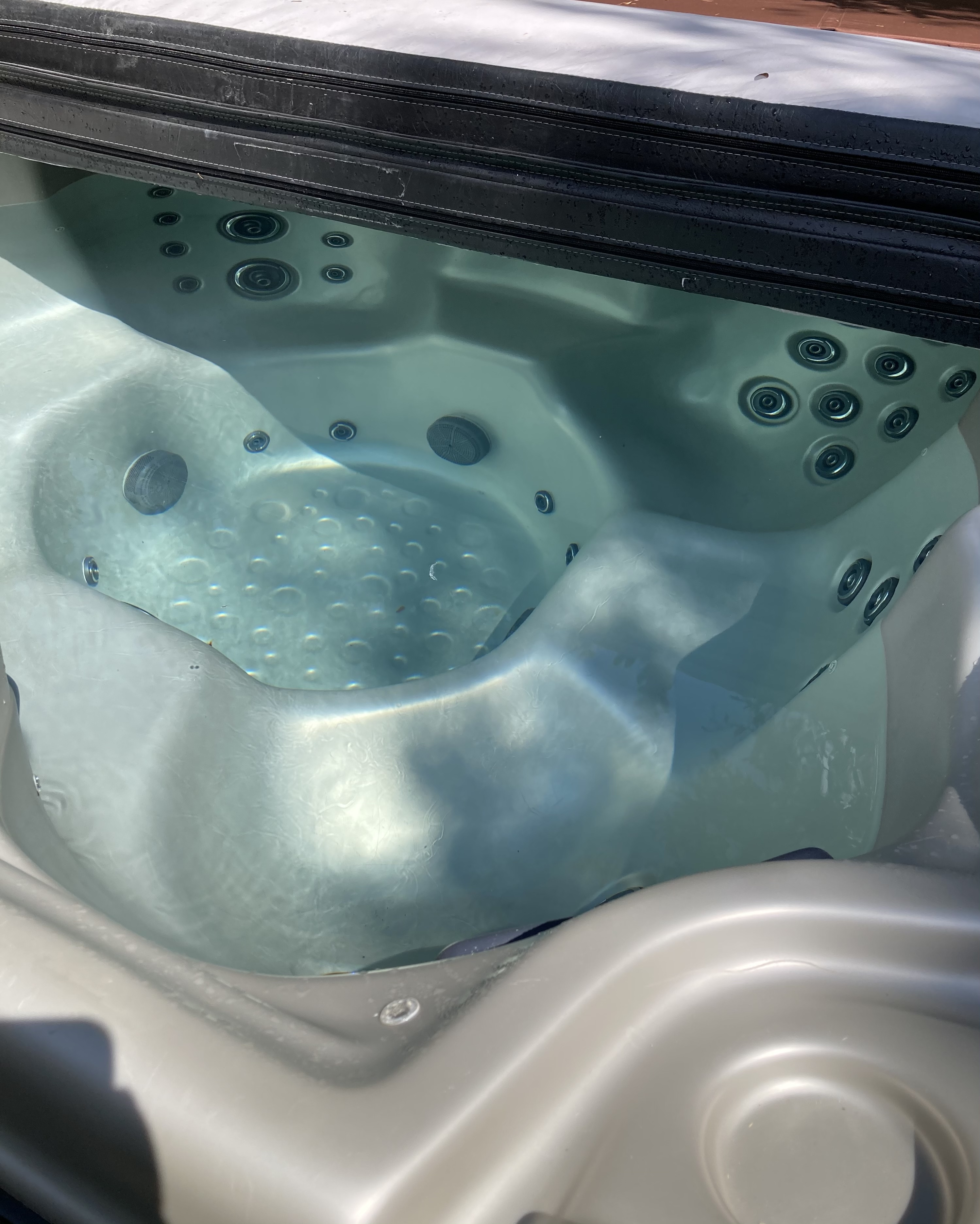 2018-viking-heritage-spa-hot-tub-insider