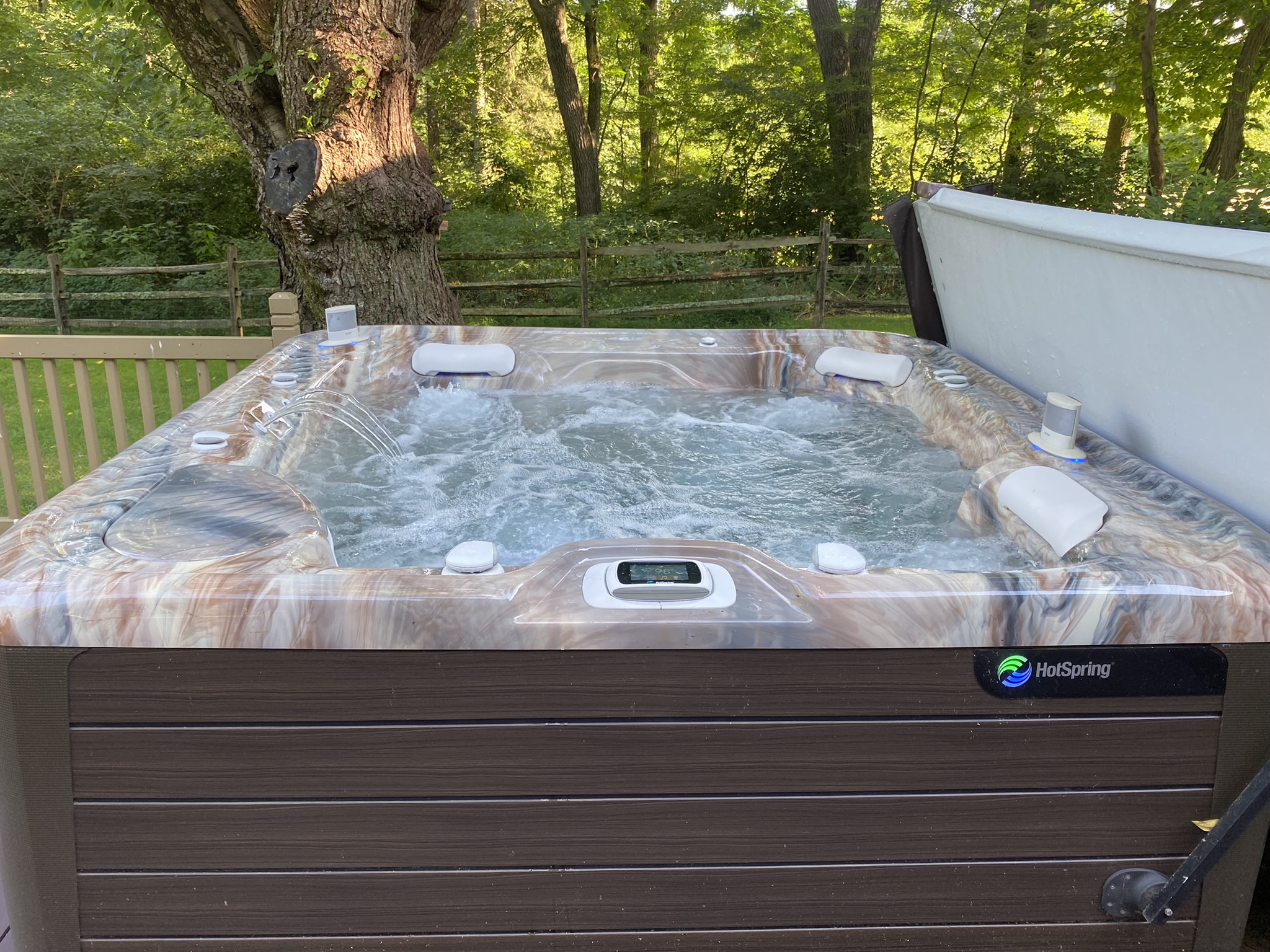 Hot Springs Envoy NXT Hot Tub/Spa - Hot Tub Insider